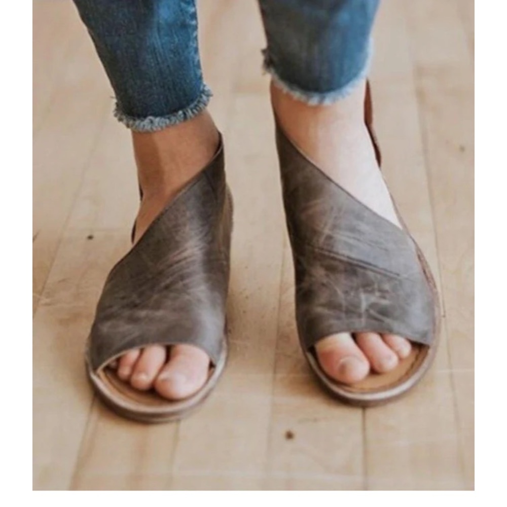 Free People Mont Blanc dove grey sandals - Picture 6 of 8